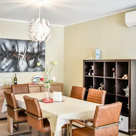 Holiday home Alegria